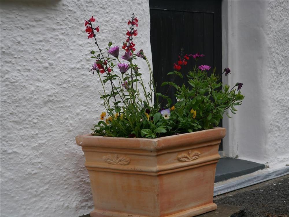 Granston Cottage * Granston